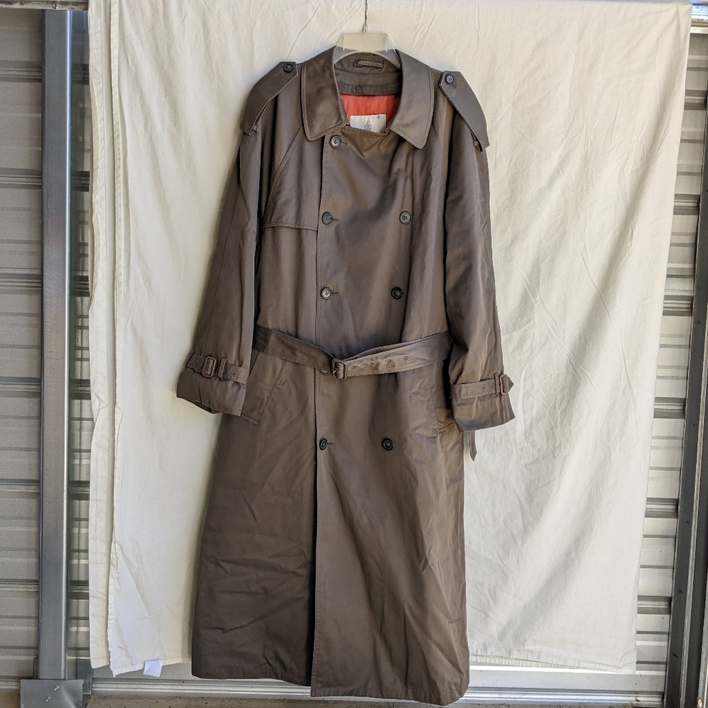 London Fog Vintage Belted Trench Coat w/ removable liner 40 Long